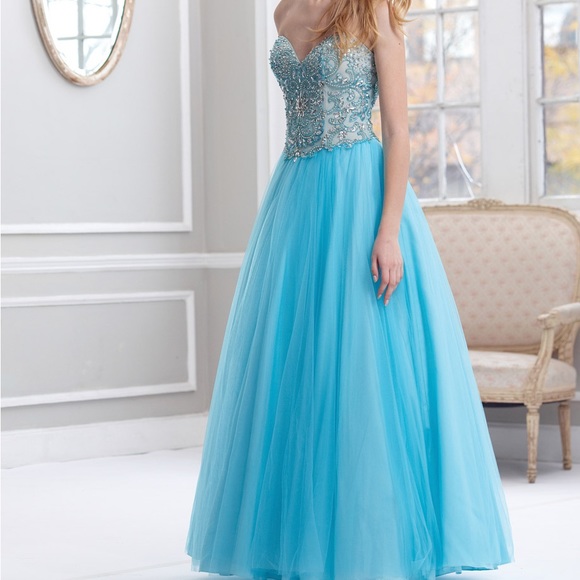 BALLGOWN PROM GRAD DRESS - Picture 2 of 3